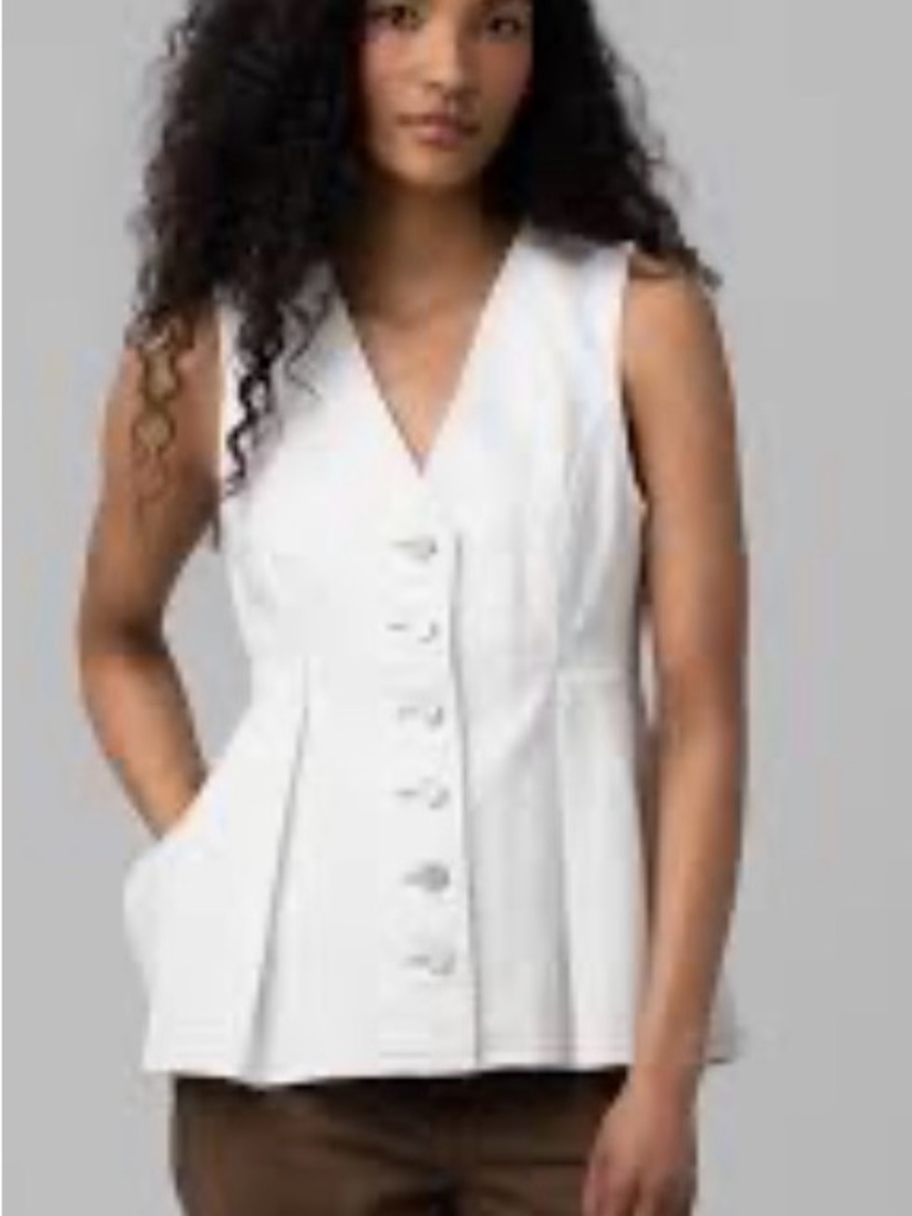 Blank NYC NWT $128 SEE UOU AGAIN Sleeveless White Button-Front Peplum Vest